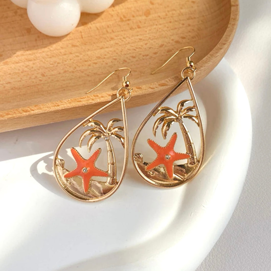 Beach Palm Tree & Starfish - Earrings