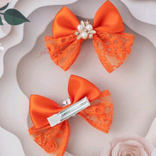 Load image into Gallery viewer, Rhinestone Star &amp; Bow - Hair Clips

